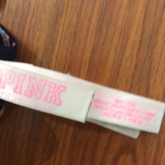 PINK Victoria’s Secret navy floral padded bra. Size 32C - Picture 3 of 7